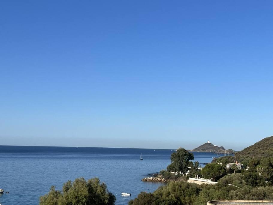 Bel App T2 En Bord De Mer Vue Sanquinaires Piscine Ajaccio  Exterior foto
